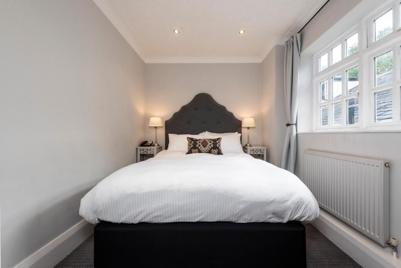 Statham Lodge Hotel Warrington Kültér fotó